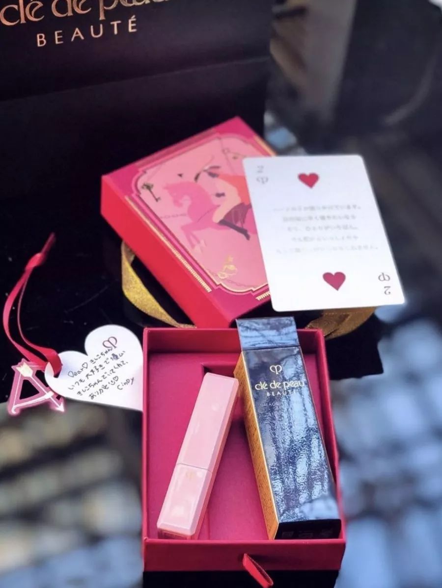 兰蔻黑桃红心丝绒限定,兰蔻情人节限定礼盒口红丝绒