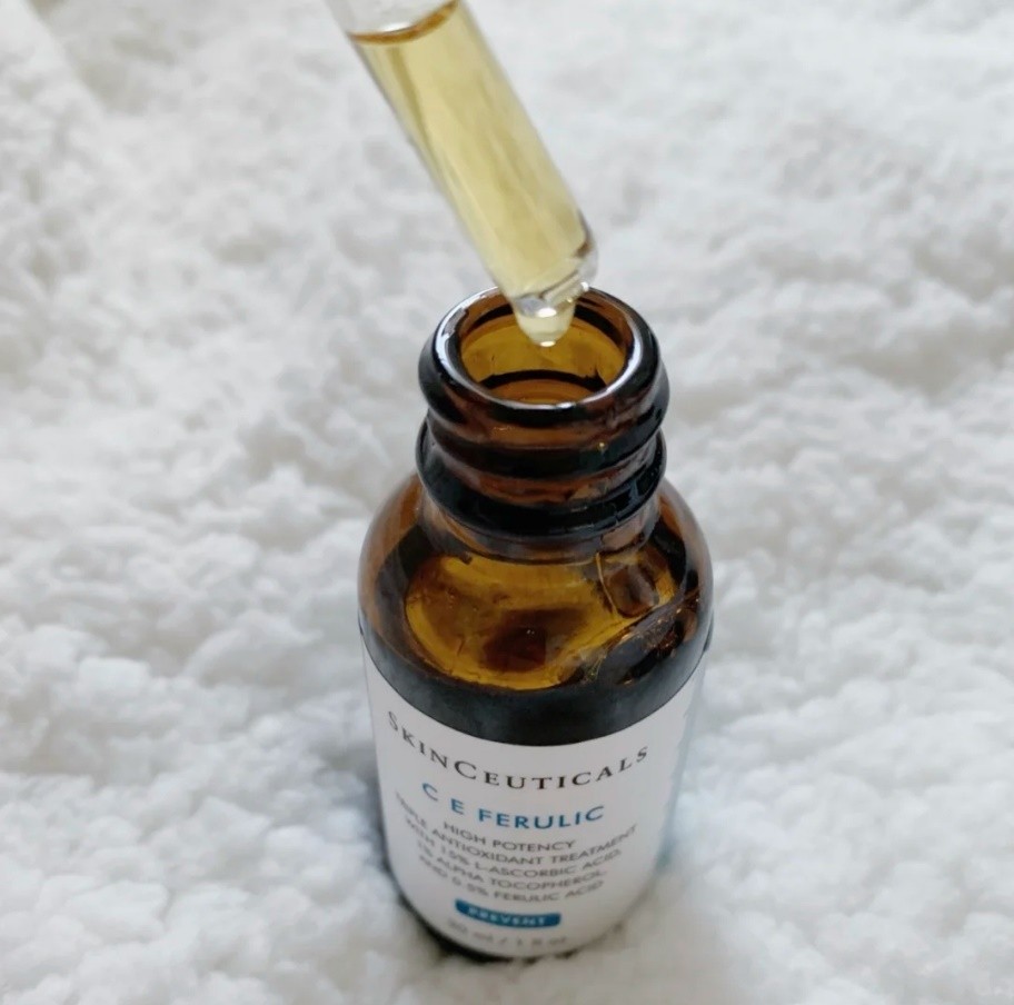 脸上有痘印该用去痘印精华吗,反复起痘有痘印应该用什么精华