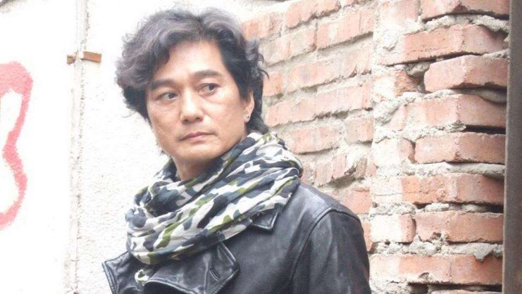 顶替刘德华,凭“我顶你个肺”大火,那个国际大盗如今怎么样了