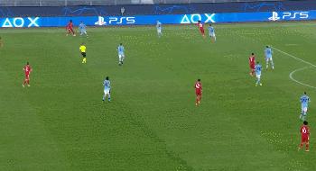 穆西亚拉和梅西差距,穆西亚拉盘带梅西