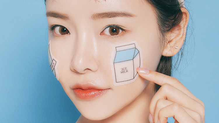 敷个面膜迎接新年的到来,敷面膜卡通图案