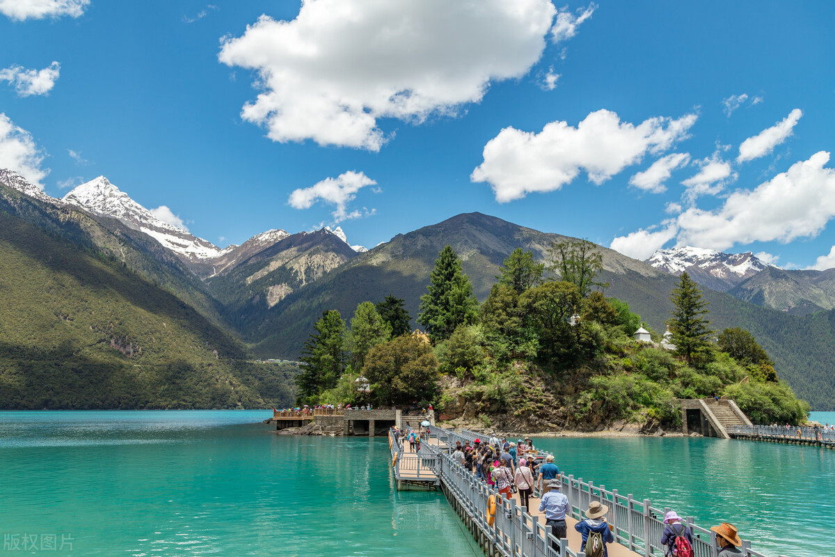 国内最经典12条自驾游线路,国内十大自驾游线路推荐