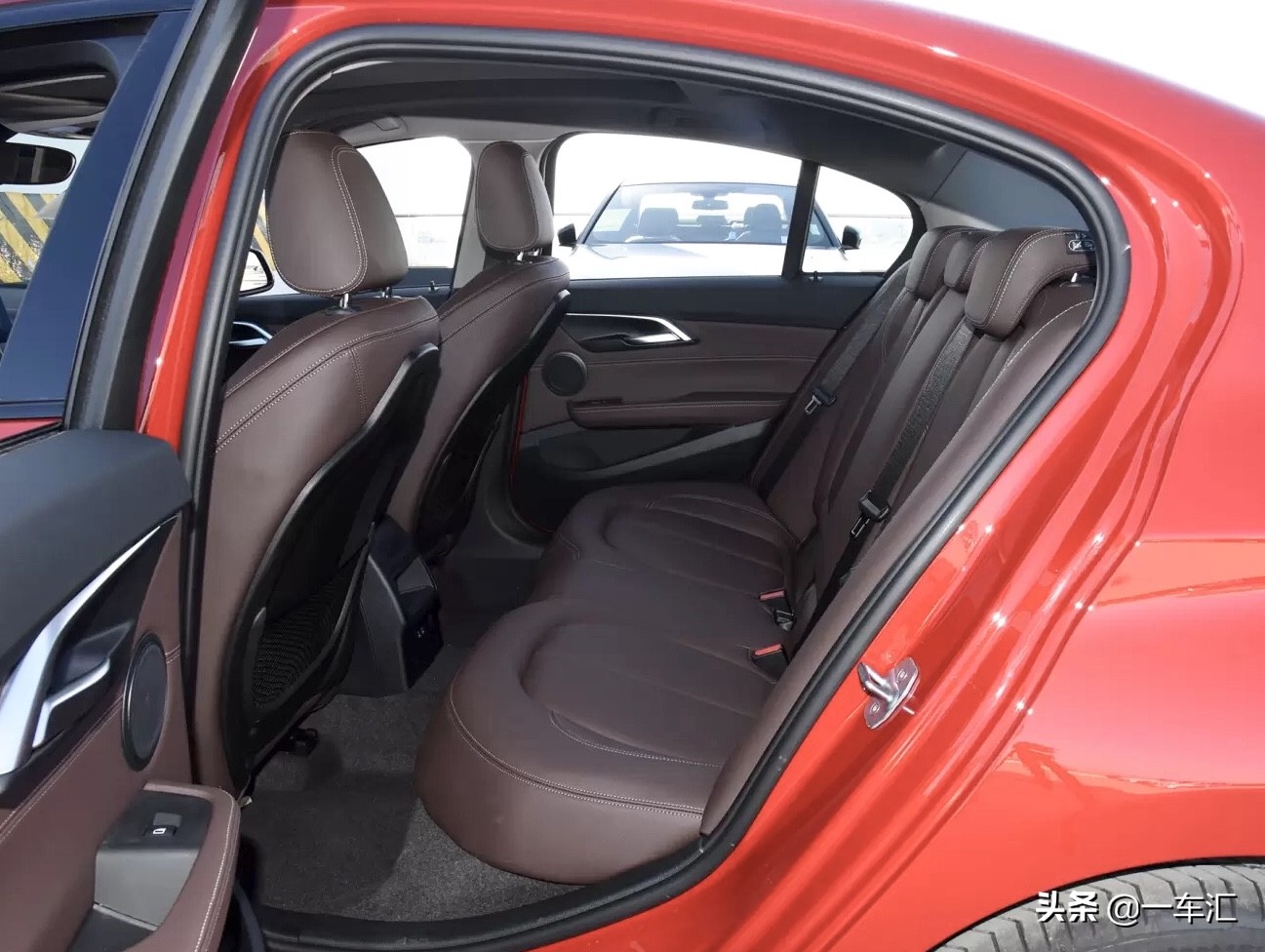 1.5t发动机7速湿式双离合,1.5t宝马1系缺点