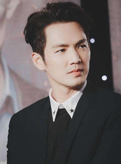 盘点：娱乐圈隐婚多年的明星，钟汉良、吴尊、黄圣依都在其列