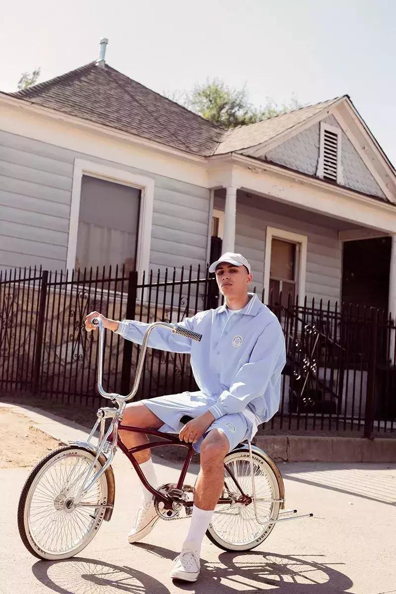 蹦迪穿的很土会有人嘲笑吗,蹦迪穿搭土味