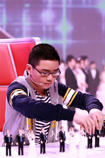 学霸考99分被打死真实事件,中考765分的学霸中暑离世