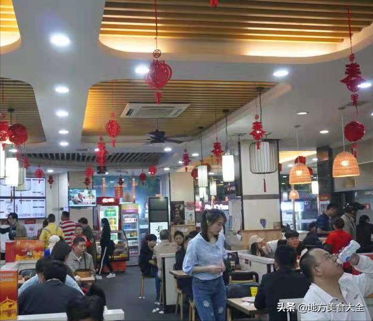 扬州这家老牌早茶店,扬州早餐特色饺面