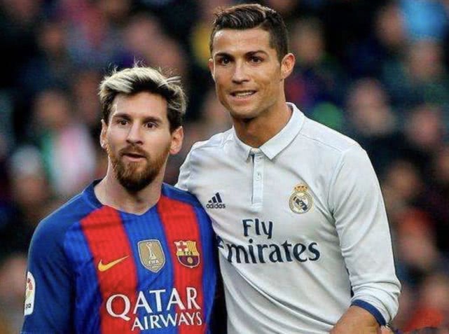 足球史上十大球王排名小罗,巅峰时期的小罗和梅西谁厉害