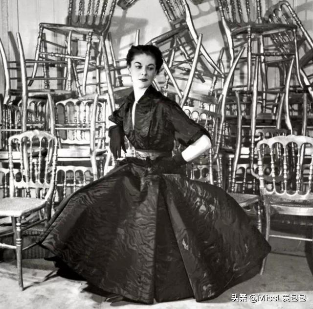 大牌包标志logo,大牌包包logo到底是哪个