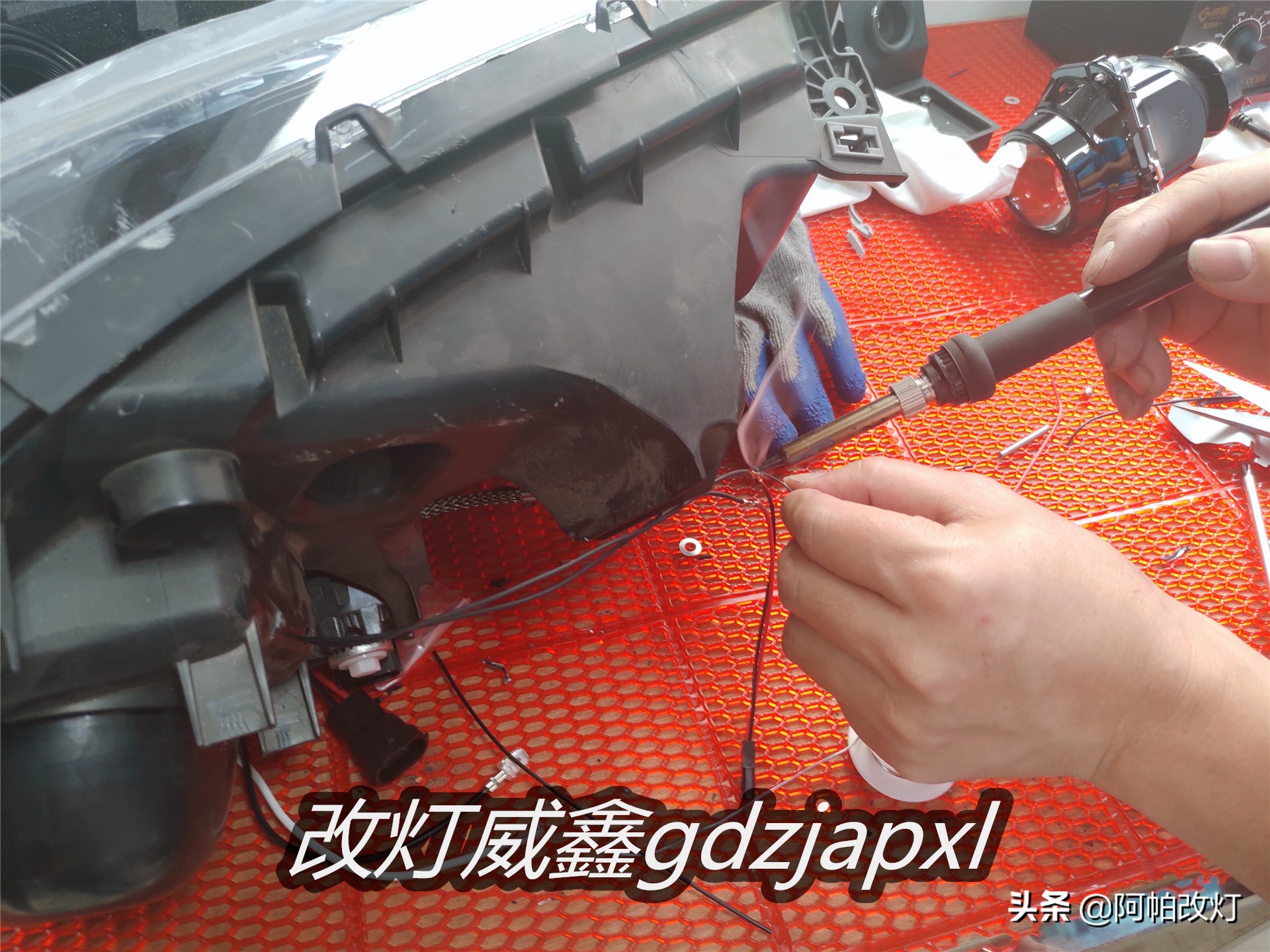 深圳冠道改灯八近八远,冠道改8近8远大灯