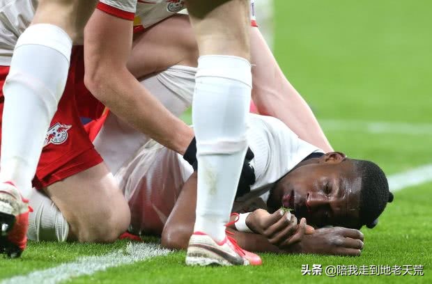 欧冠惊魂2019,惊魂一刻波尔多边锋球场昏厥