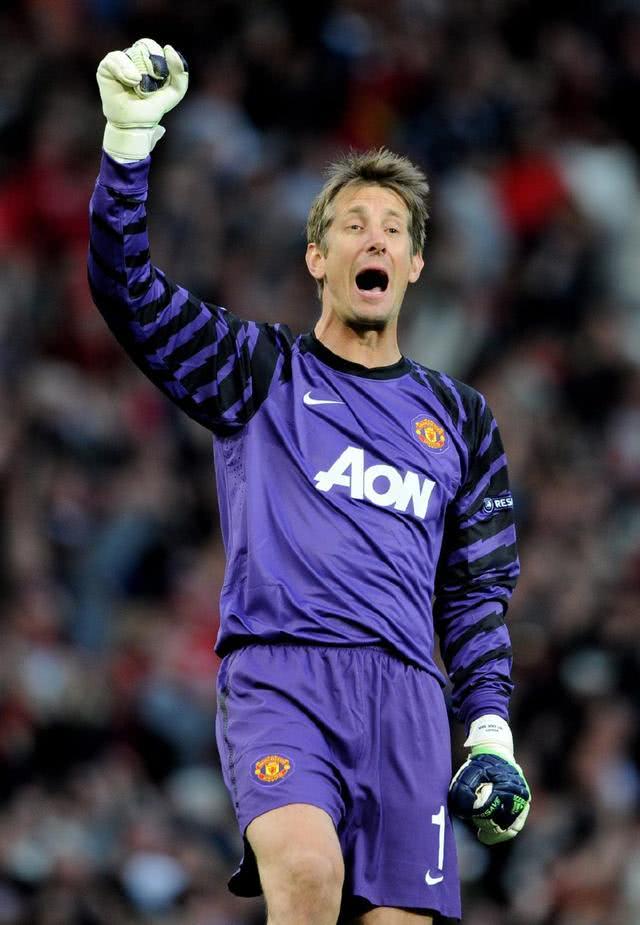 布冯的足球深度解析,布冯尤文图斯十大扑救瞬间