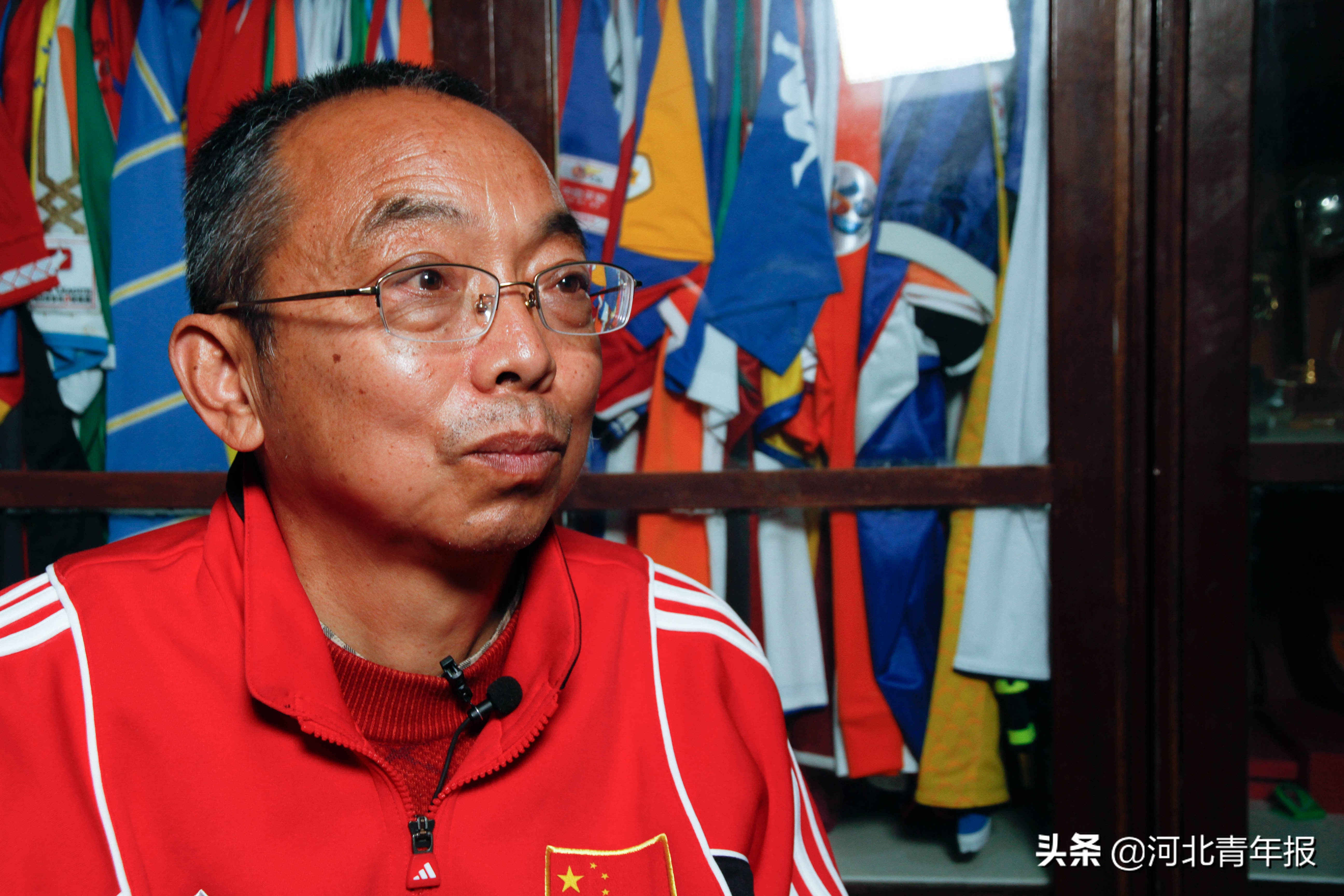 能踢球，能玩桌上“篮”足，还能抓百万大奖，这样的展览你见过吗？