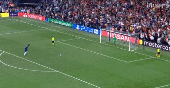 又逆转+点球！14年后再临福地利物浦夺冠克洛普笑了：该英超了吧？