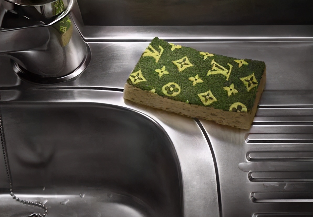 8200元的lv草帽你会买吗,lv设计奇葩的帽子