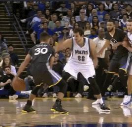 变向过人后卫,联盟现役后卫变向过人你最喜欢谁