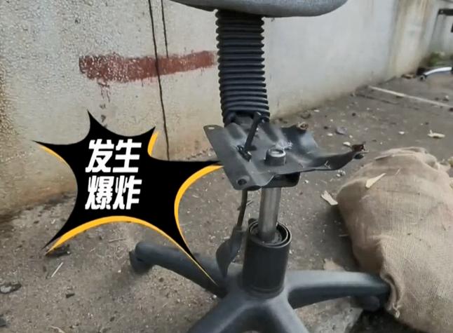 国人都爱坐的这椅子,或会爆炸起火,有人因此死亡,威力堪比*弹炸**