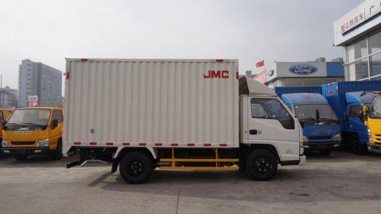 江铃顺达国五能跑多快,最新款江铃顺达排半3.3米