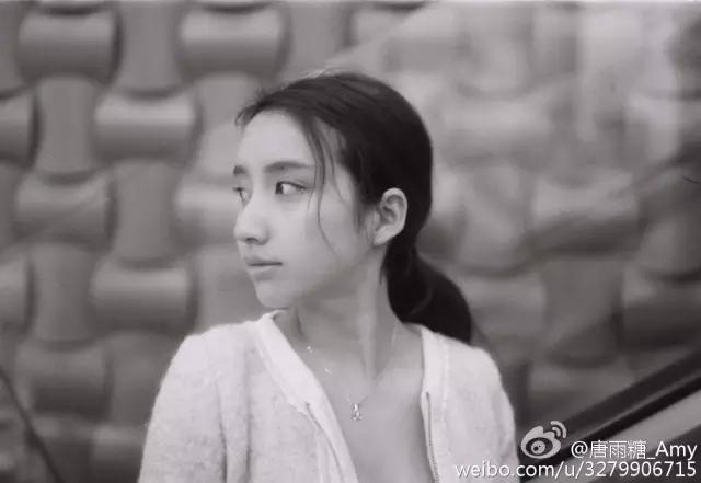 面部拍照僵硬如何拍照自然,拍照僵硬的女生怎么办