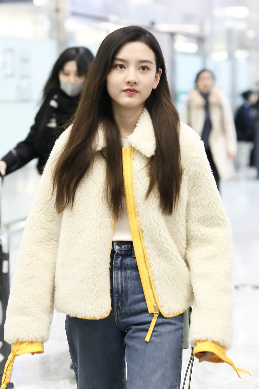 大家都想抱你，除了因为天气，还因为它