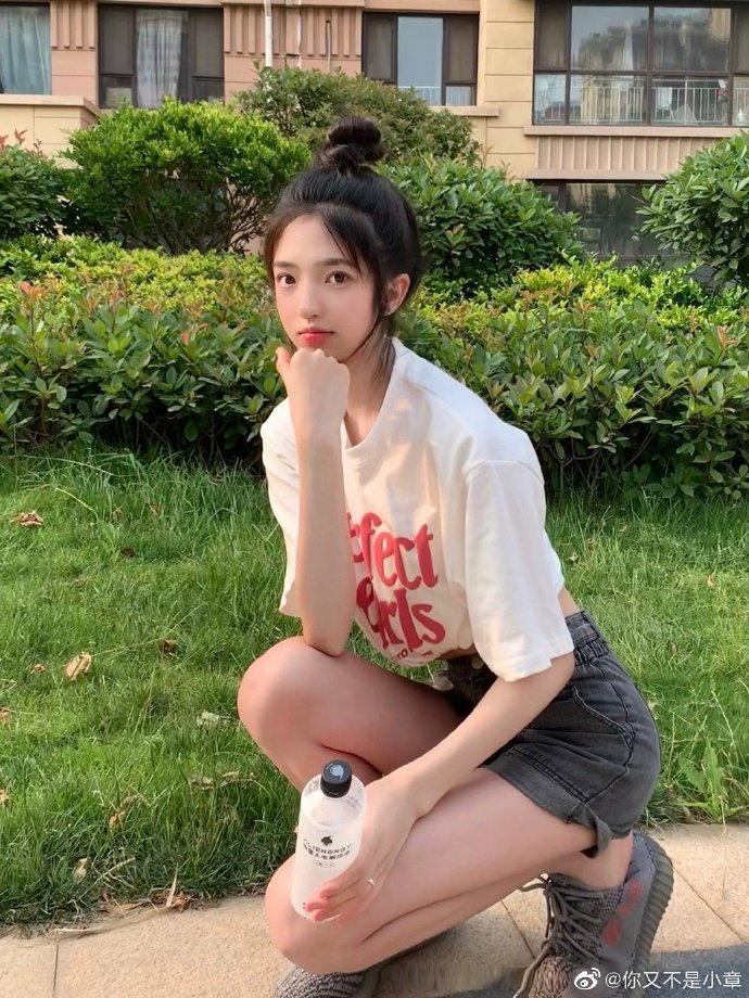 曝光女孩已达39位，团队中有两人专门负责“拉皮条”