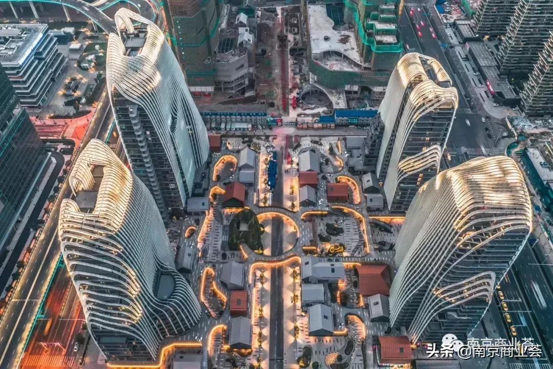 鑷存暚鍗椾含,鍗椾含璇佸ぇ鍠滅帥鎷夐泤璐墿涓績