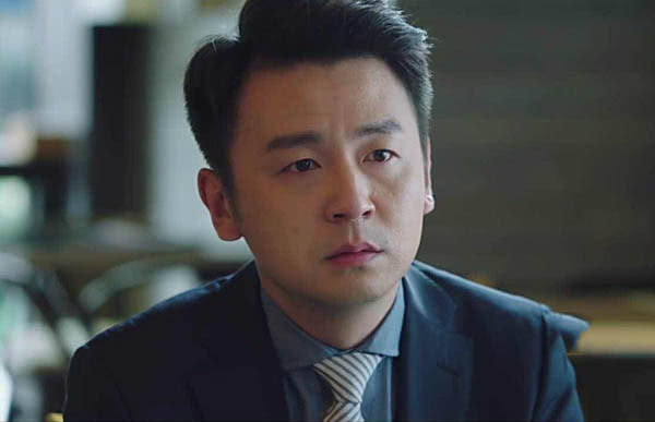 背叛婚姻给原配留下的后遗症,背叛原配的男人报应