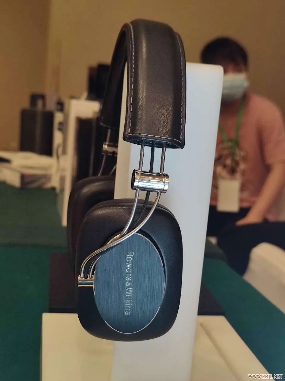 展商如何布展，才能让展位人气显得特别旺？成都国际耳机展大报道