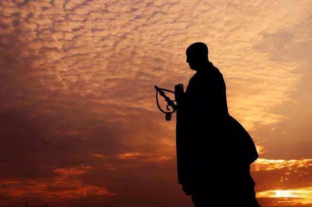 张国荣被下了降,张国荣被下死降