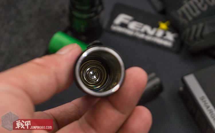 fenix手电筒pd40,fenixpd系列手电筒选购指南