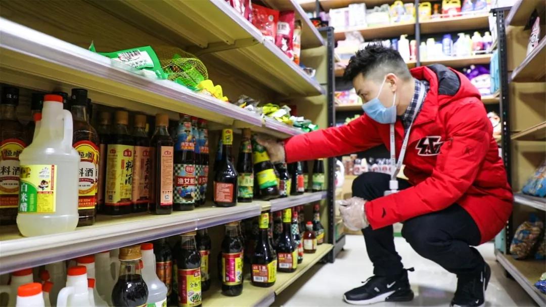 一夜之间跑了的房产中介,商丘一件代发货源