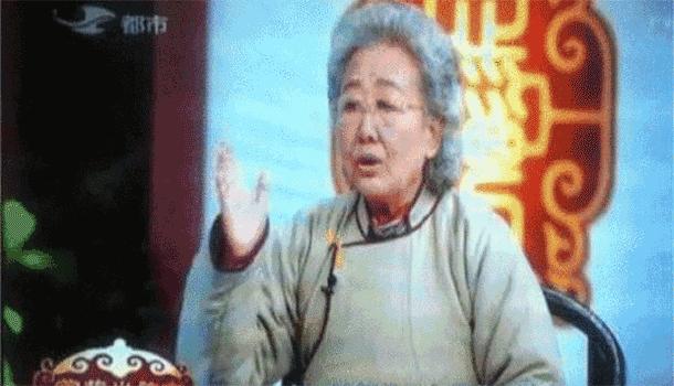 被央视批评的老太太,中央电视台点评老太太