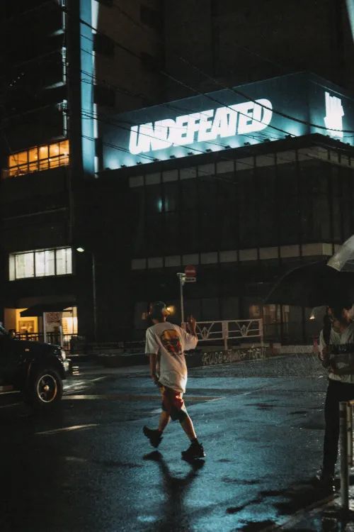 秘！陈冠希和神秘大佬一起拍的Vlog视频，深扒一下，手慢无