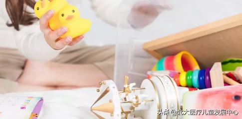 带自闭症的孩子出行的注意事项,自闭症孩子坐地铁不要钱吗