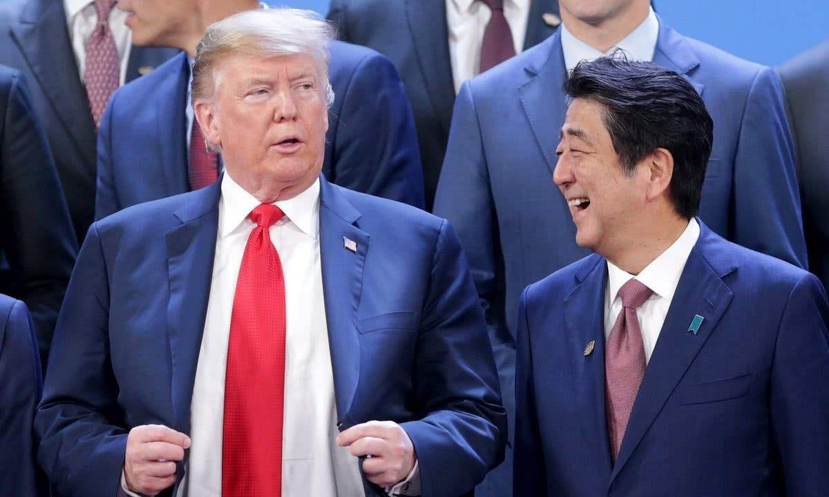 墙倒众人推，日本首相迅速恭贺拜登，过去也曾讨好特朗普不遗余力