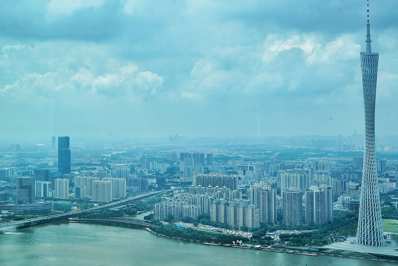 广州小蛮腰四季酒店,广州必住酒店