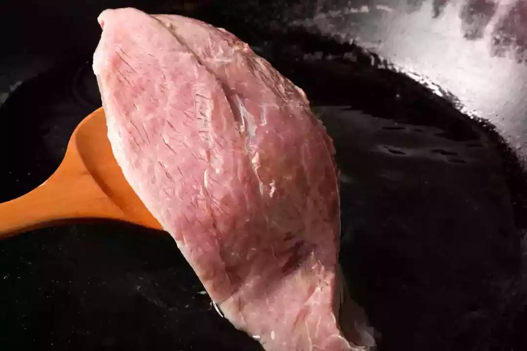 好吃到舔指头！咬上一口，肉汁儿四溢，满足到飘起来