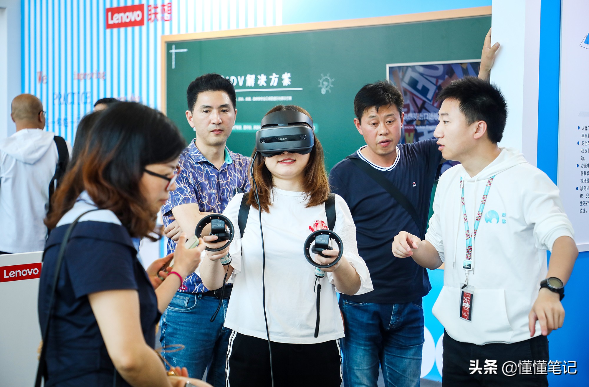 “智慧树”秒杀“一块屏”教育是可以这样“联想”的