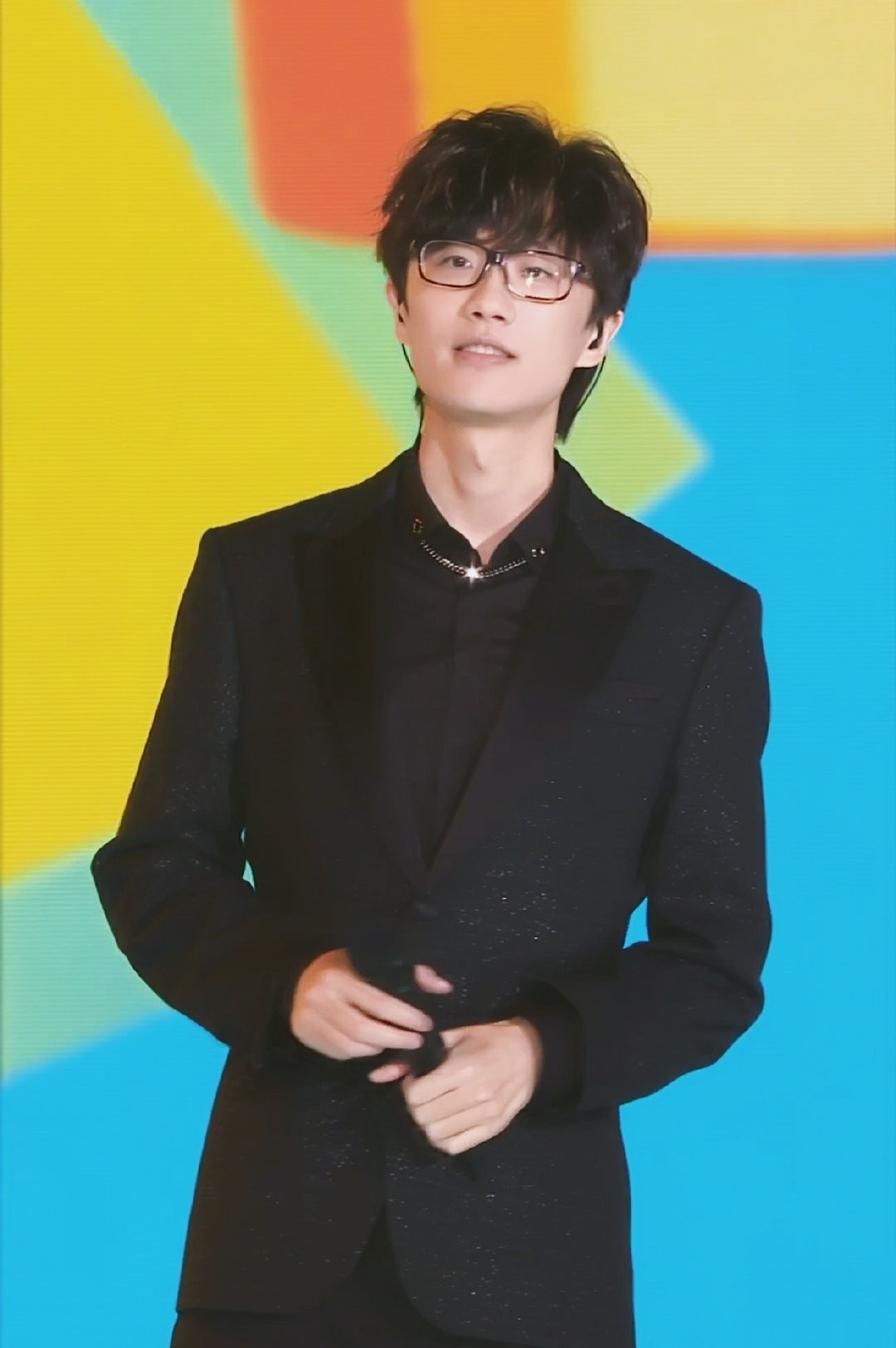 许嵩为什么被称为过气歌星,许嵩为什么是圈内一股清流