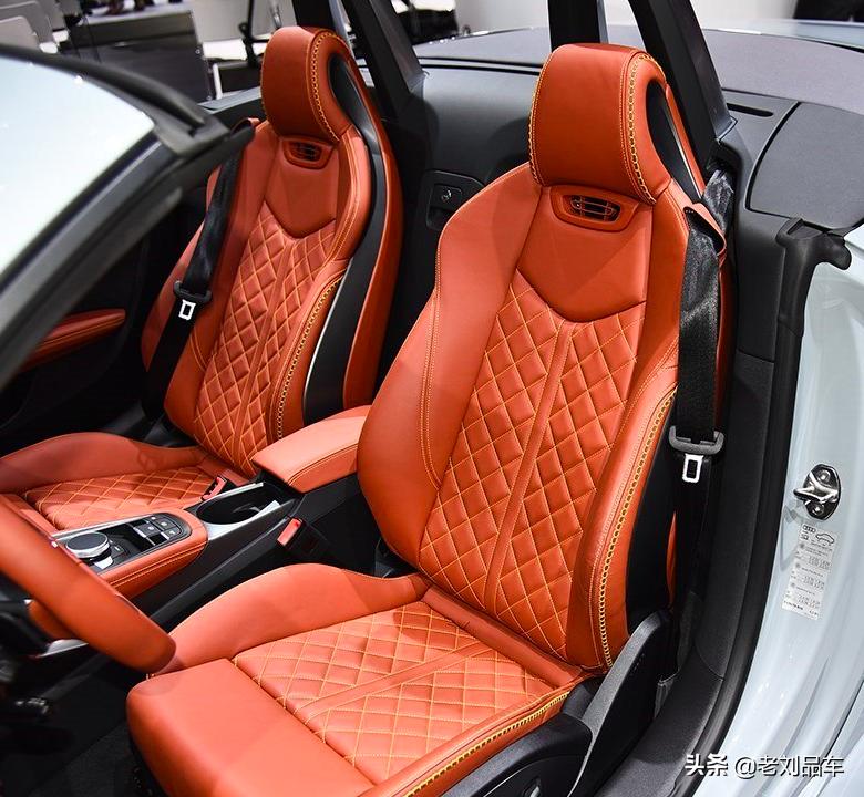 奥迪tt跑车敞篷最新报价,奥迪tt敞篷和保时捷718boxster