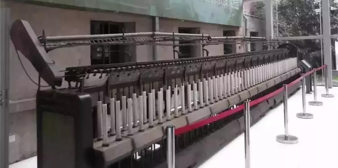 今年一百岁的她，织出全世界最细的纱