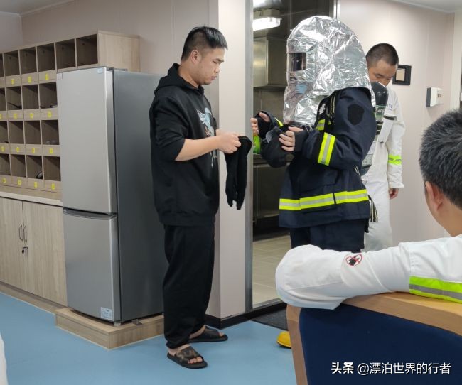 当船员好一点还是公务员好一点,当船员有啥要求吗