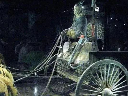 怎么去西安秦始皇陵兵马俑,西安秦始皇兵马俑旅游全攻略