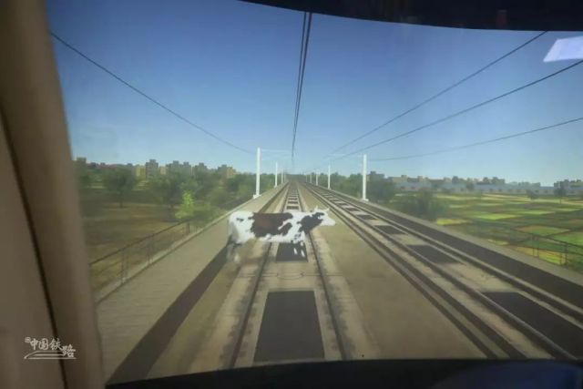 没有车厢也能跑,没有司机的高铁你敢乘坐吗