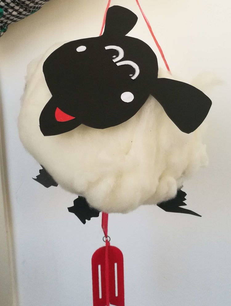 幼儿园迎新年创意手工灯笼,2022虎年幼儿园元旦创意灯笼