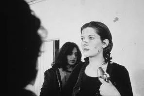 最著名艺术家CP永别：出轨后他结了婚，她却独身一人……