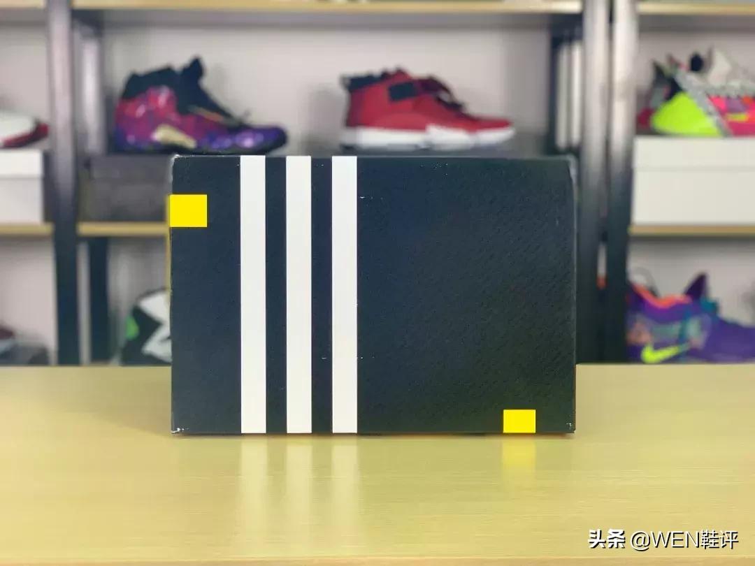 阿迪zoneboost红黑配色,阿迪boost性价比