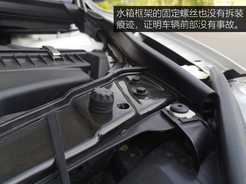 不同年代的宝马x1,跨时代1.0