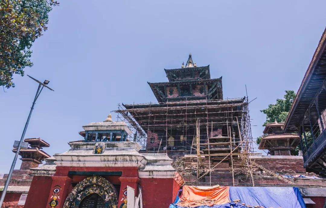 *局骗**和微笑,3000元带你体验双面尼泊尔