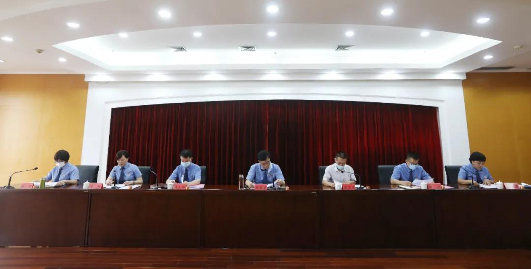 福建工会代表会议召开,福建省工会职工代表大会